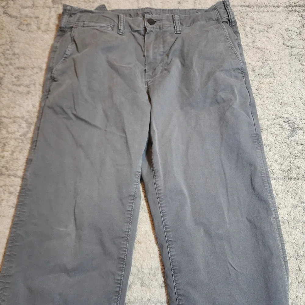 American Eagle Flex Straight Loose Lightly Distress Gray Pants Flat Mens 32 x 34